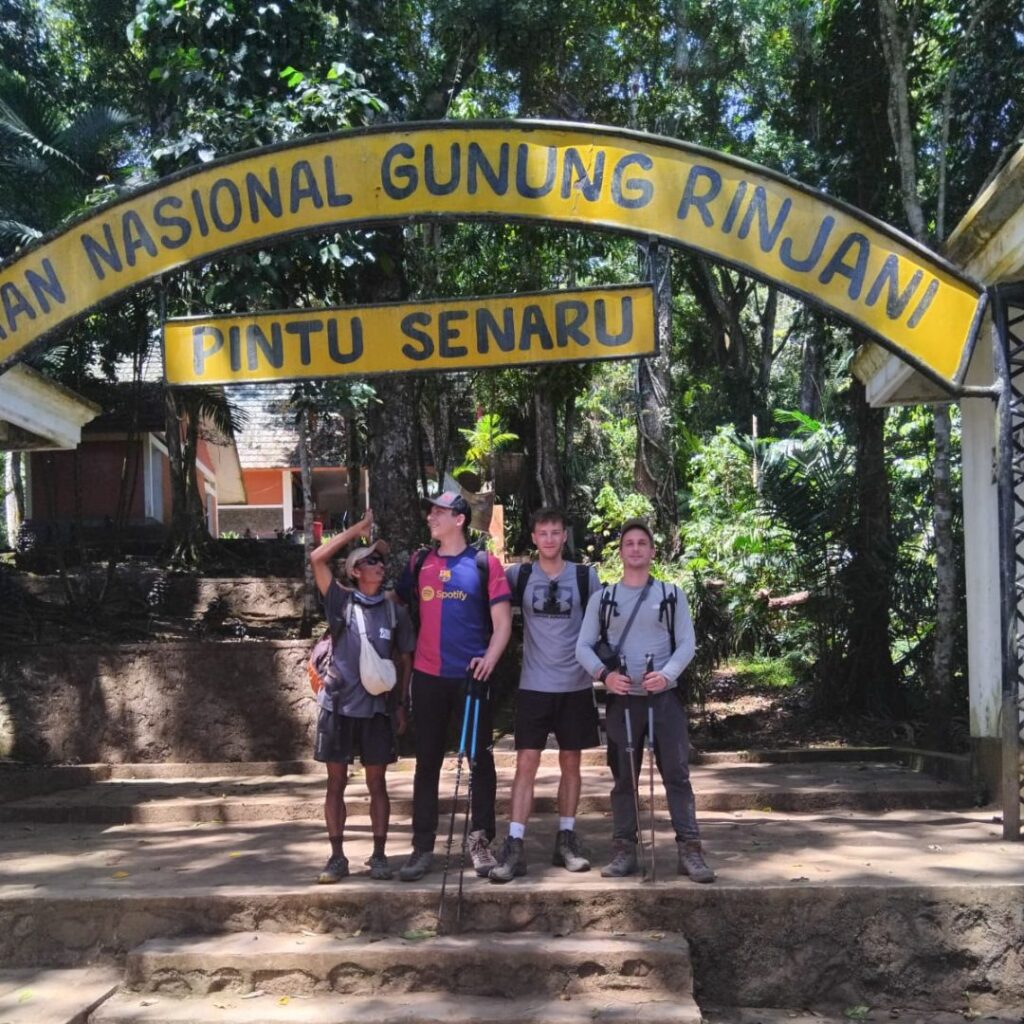 gallery trekking rinjani 13